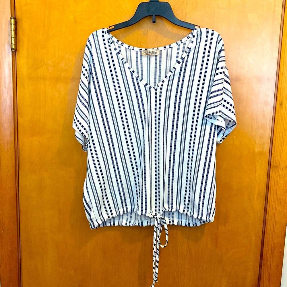 White and black striped crop top